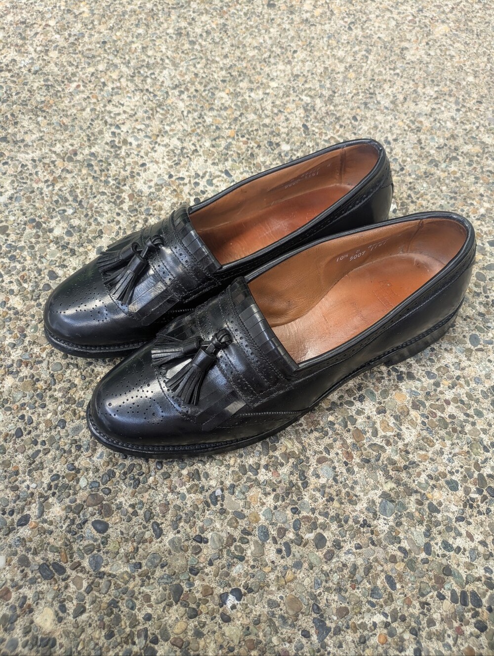 Allen Edmonds Bridgeton Black Leather Tassel Loafers
